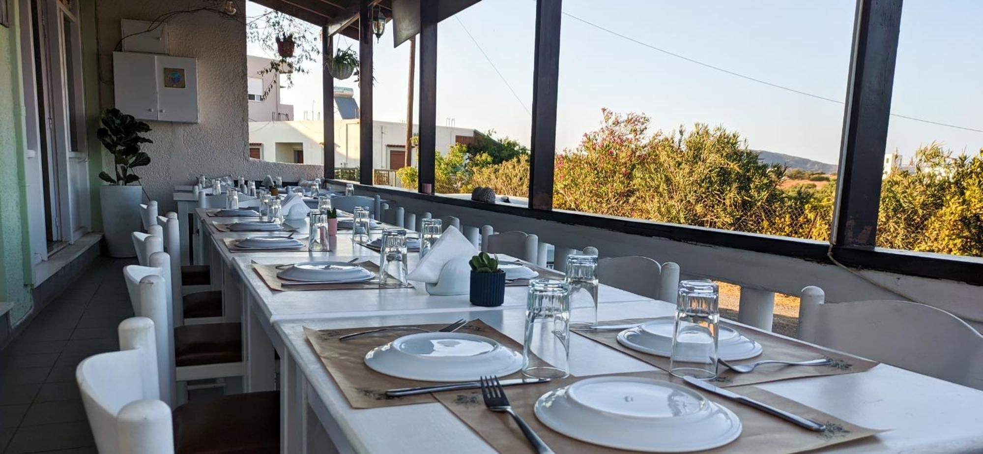 Knossos Apartments Палекастрон Экстерьер фото